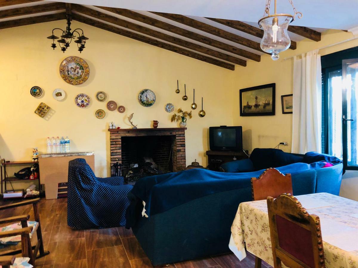 Casa Rural En Constantina Eksteriør billede